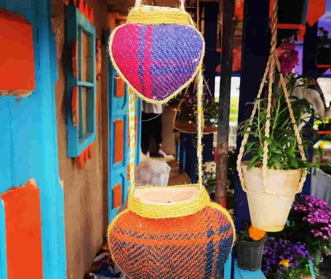 قیمت گلدان دیواری